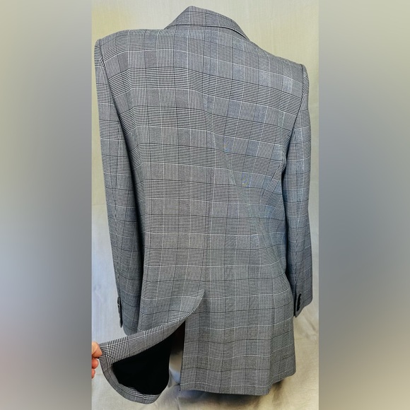 Authentic New DKNY Blazer Jacket Gray  Double Breasted, Size 14
